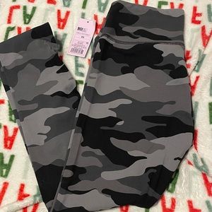 Target camo eggings